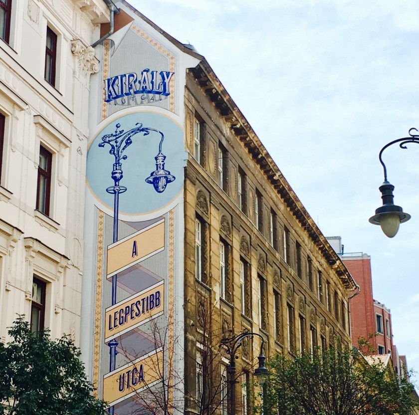 09F244FC-93BC-4FBF-ACB1-31F8B3213408