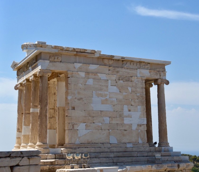 1686523B-A186-4D15-925A-0F7C567D7AB0