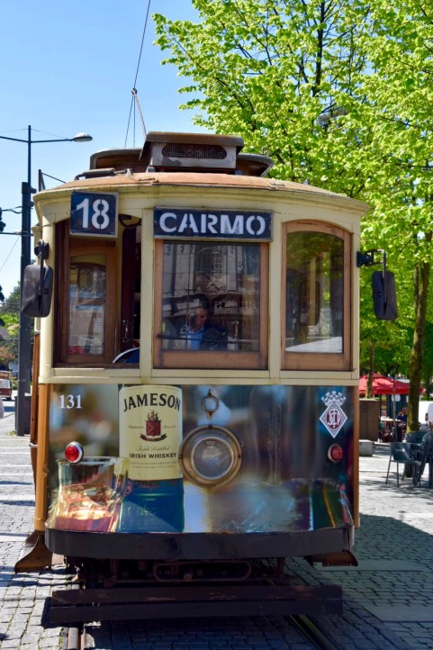 49BEC111-D8E9-4884-844B-DB55A390AE24