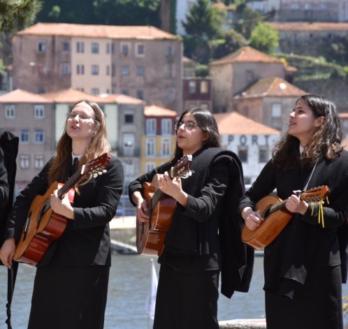 4F6A539E-871D-4C42-ABDB-BFA394DB68AE