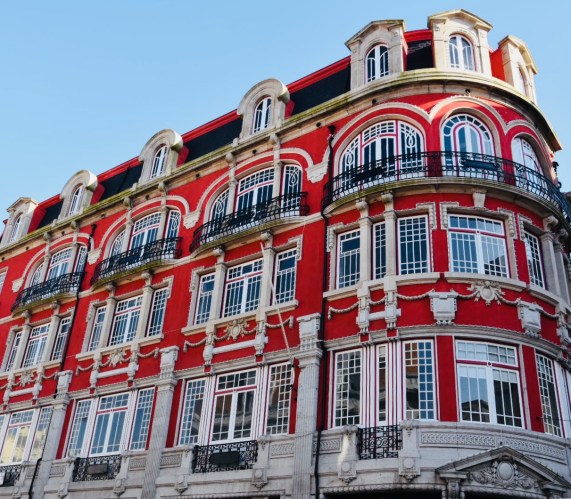 8568B0D3-07A7-4597-85C3-ED91751846D4