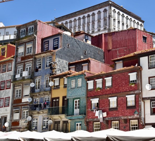 C2E42B19-4063-4EAD-A85B-037712AFD5CE